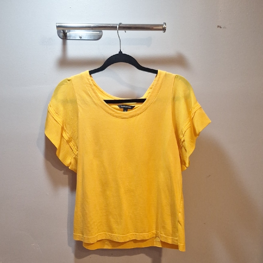 Banana Republic Sunny Yellow Short Sleeve Tee